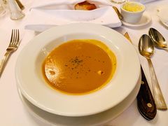 龙虾汤-茹丝葵经典牛排馆(上海外滩店)