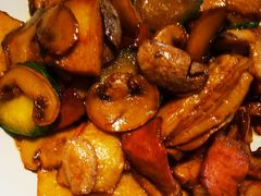 培根青瓜炒杂菌-让我们见个面(祥云小镇店)