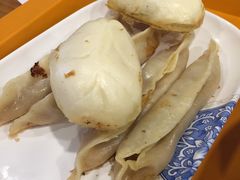 网红牛肉锅贴-张小文胡辣汤(龙柏新村店)