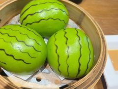 西瓜流沙包-云山茶餐厅(广东大厦店)