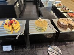 -圣丰索菲特·2 On 988 Café 自助餐厅