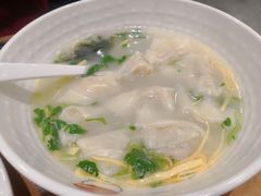 骨汤虾肉馄饨-阳阳中国饭(北京荟聚店)