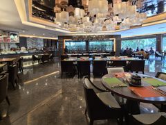 -岷山饭店-芝芝自助餐厅