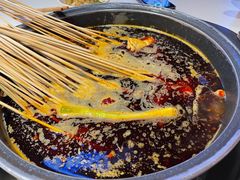 -钢管厂五区小郡肝串串香(蜀都万达店)