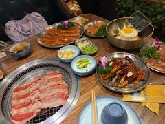 -明洞阿姨·韩式酱蟹烤肉·创意料理(三元桥店)