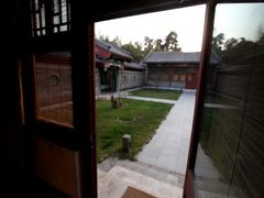安缦颐和庭院套房-4月的北京绿草成荫-北京颐和宾馆