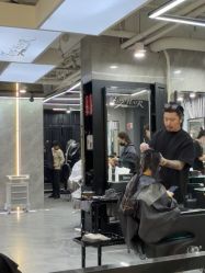 -Tipo Hair salon（明星）店