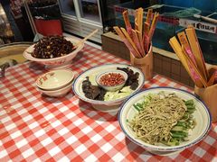 -刘淑芬·活鱼铁锅炖(北京首店)