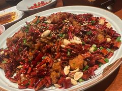 -琥珀老六龙虾(四里河店)