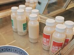 -李与白包子铺(桐梓林店)