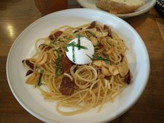 -ROAST coffee & eatery