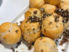 炸汤圆-本来精品川菜(嘉里中心店)