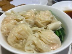 -香港百合居(LCM置汇旭辉广场店)