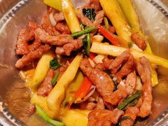 越式青芒炒西冷牛肉-美奈小馆·越南料理(福田星河COCO Park店)