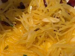 -严记小天府酸菜鱼(西四路店)