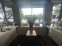 -上海怡沁园度假酒店
