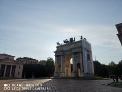 -斯福尔扎古堡