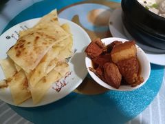 特色坛肉-南岗老砂锅居(建设街步行街店)