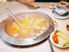 -左庭右院鲜牛肉火锅(浦江欢乐颂店)