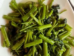 -湖泉水云间餐厅·弥勒地道菜(B座店)