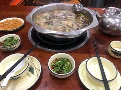 -大理.老字号渝记酸萝卜乌鱼(古城总店)