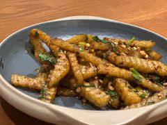 -云海肴·汽锅鸡·云南菜(天山百盛优客店)