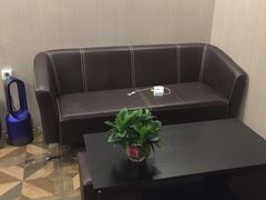 -鹏羽电竞馆(万盛东地铁站店)