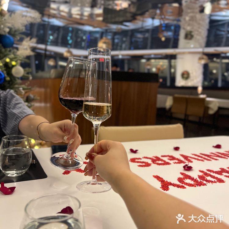 深圳探店|浪漫的圣诞节吃什么?