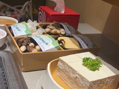 -海底捞火锅(太阳宫凯德mall店)