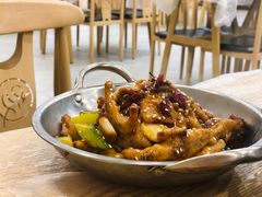 -江城燕子大排档(江汉路步行街店)