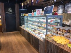 面包甜点陈列柜-匠造烘焙(联洋店)