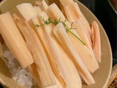 -三出山火锅(南京万象天地店)
