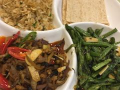 -黄家饺子东北特色菜馆(湖滨商业街店)