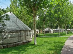 -九十九顶毡房(阜石路店)