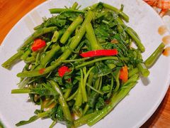泰式飞天炒空心菜-mango tree芒果树泰国餐厅(青岛万象城店)