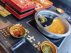 -牛武士寿喜烧·和牛火锅自助(全球首店)