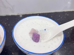 椰汁西米汤圆-兰芳园榴莲糖水(惠福西店)