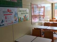 -华莱士·全鸡汉堡(济南大明湖店)
