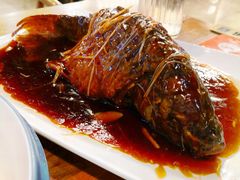 罾蹦鲤鱼-陈傻子餐厅(世纪都会店)