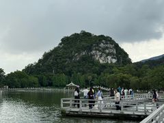 -星湖旅游景区七星岩