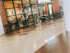 -星巴克(上海虹桥新天地二店)