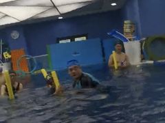 -龙格亲子游泳·水育早教运动中心(绿城店)