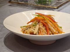 -满江红四季餐厅 · 国家五钻级酒家(新纪元大酒店店)