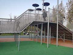 -汉长安城未央宫国家考古遗址公园