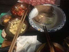 -黄潇洒老火锅(九眼桥宏济巷店)