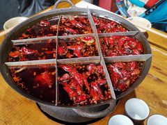 -白乐天毛肚火锅馆(南滨路店)