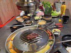-哈哈碳都·牛肋条无限自助烤肉(台江万达店)