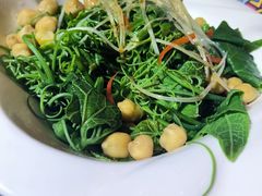 -伊带伊路新疆美食府(呼家楼店)