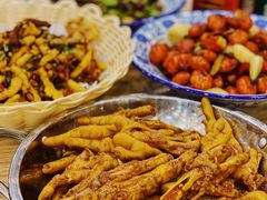 -江城燕子大排档(江汉路步行街店)