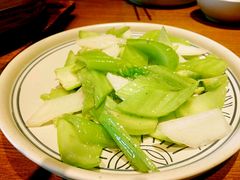 -云海肴·汽锅鸡·云南菜(天山百盛优客店)